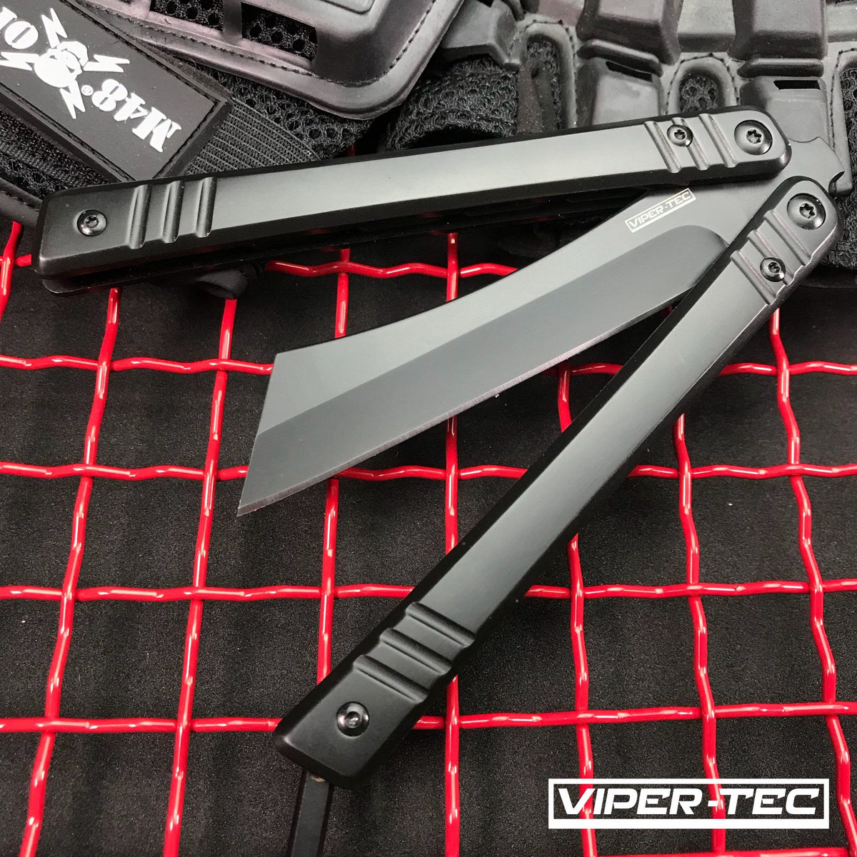 FREE Over $99+ Cleaversong Butterfly knife